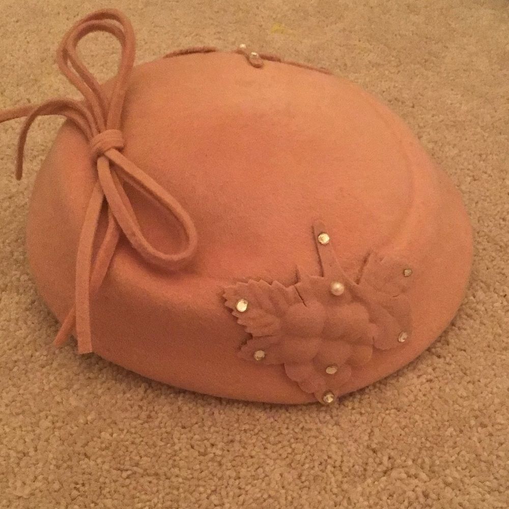 Vintage Terry Sales Wool Elegant Blush Pink Beret Hat - Picture 1 of 6